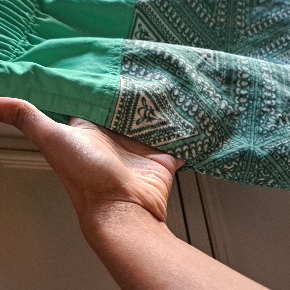 Patagonia Aztec Baggies Mini Nylon Skirt With Pockets Green Size Small NWOT - Picture 8 of 8